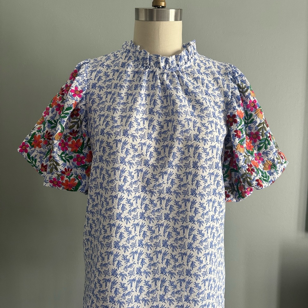 THML Floral Print Blouse with Ruffled Sleeves
